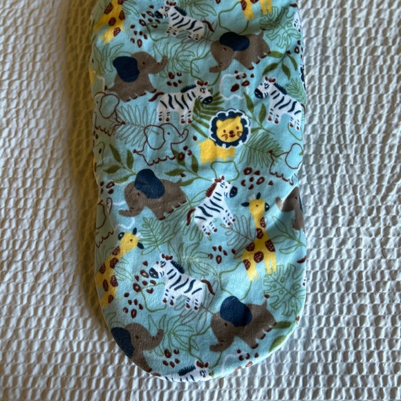 Swaddle - Picture 4 of 7